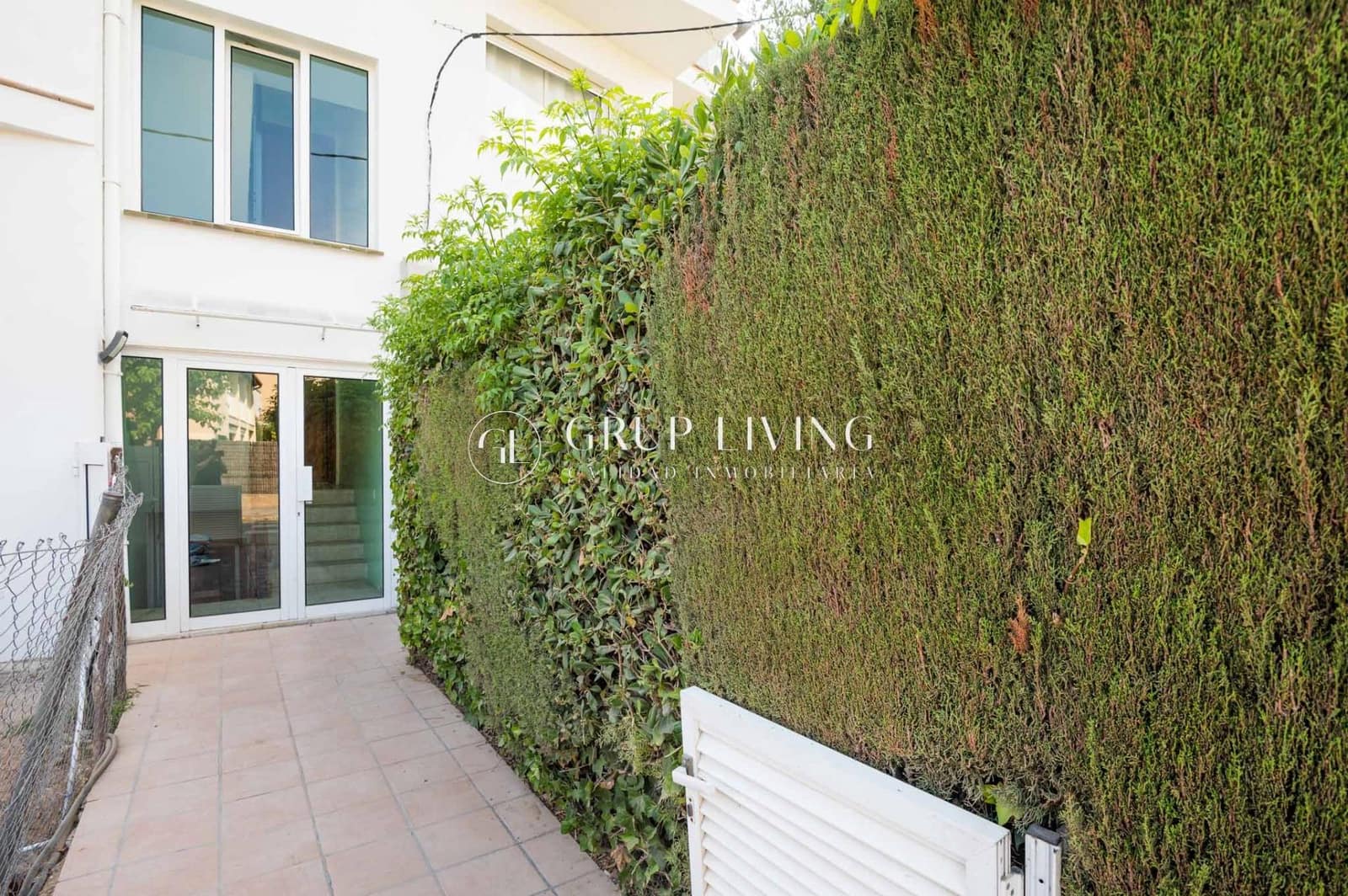 4 bedroom Flat for sale in Sitges with pool garage - € 720,000 (Ref: 9108814)