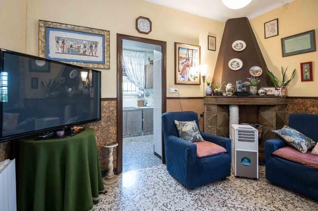 6 makuuhuone Maalaistalo myytävänä paikassa Vilafranca del Penedès mukana uima-altaan 
autotalli - 395 000 € (Ref: 9125188)