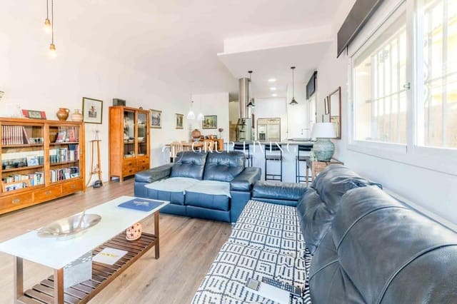 4 chambre Appartement à vendre à Sitges avec piscine garage - 800 000 € (Ref: 9128368)