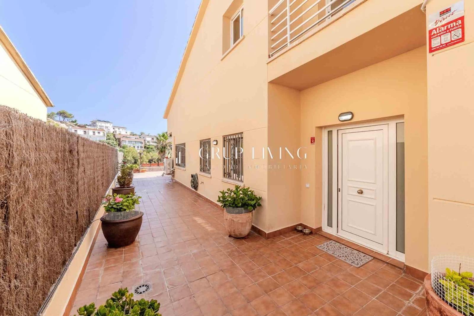 4 soveværelse Lejlighed til salg i Sitges med swimmingpool garage - € 800.000 (Ref: 9128368)