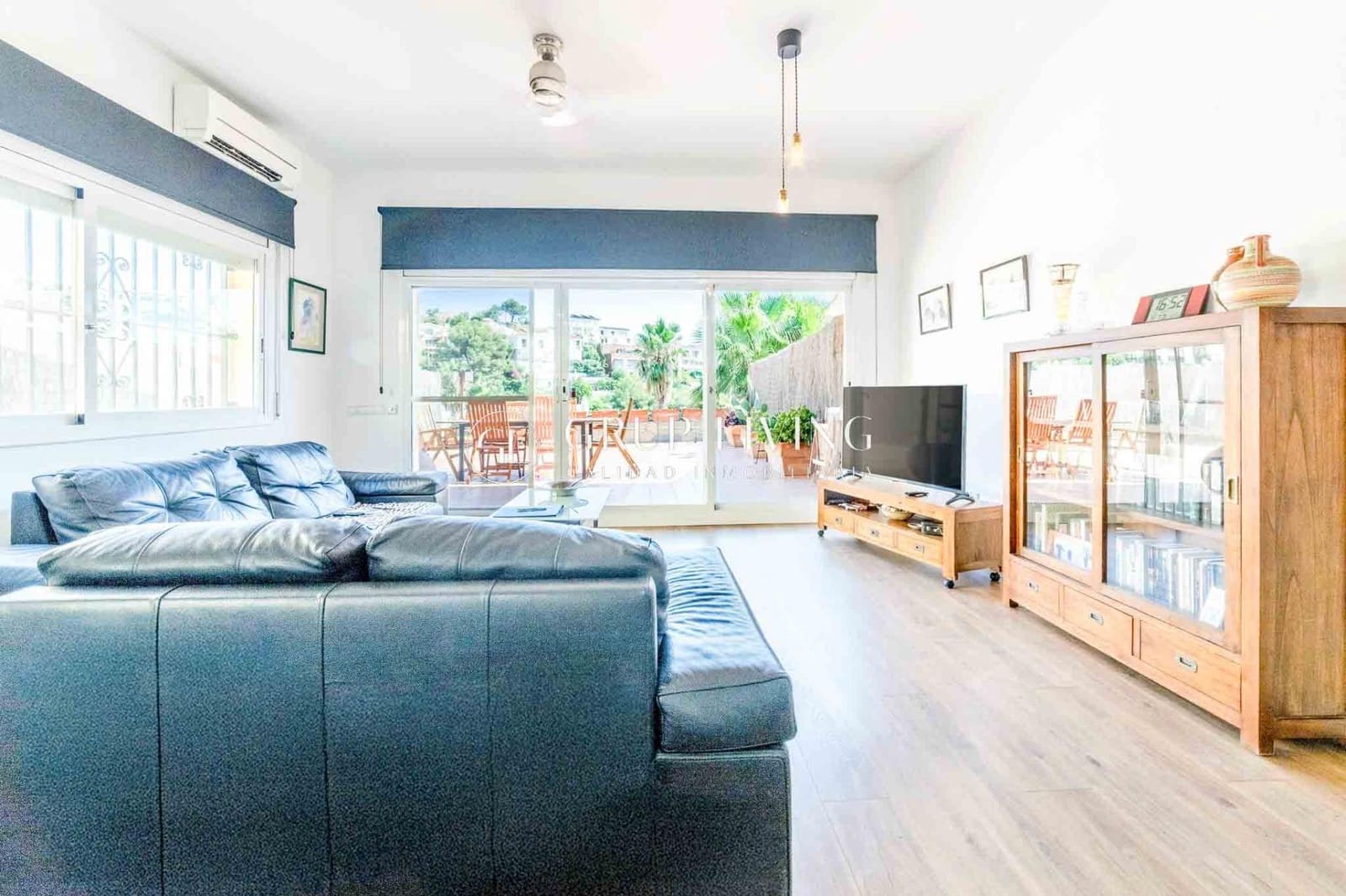 4 soveværelse Lejlighed til salg i Sitges med swimmingpool garage - € 799.000 (Ref: 9128368)