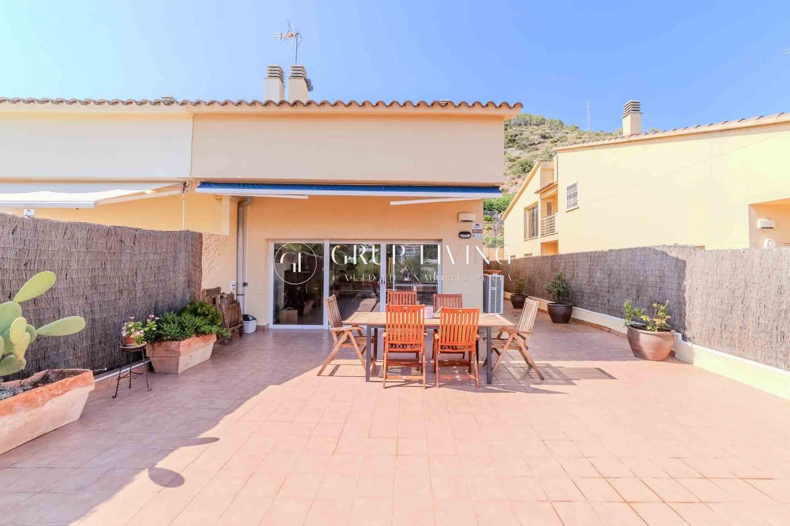 4 soveværelse Lejlighed til salg i Sitges med swimmingpool garage - € 799.000 (Ref: 9128368)