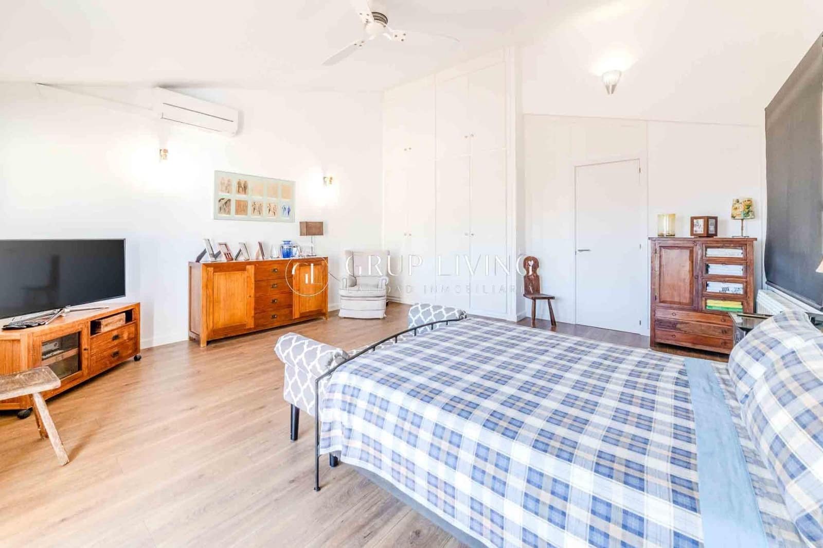4 soveværelse Lejlighed til salg i Sitges med swimmingpool garage - € 799.000 (Ref: 9128368)