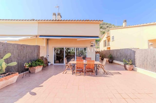 4 quarto Apartamento para venda em Sitges com piscina garagem - 799 000 € (Ref: 9128368)