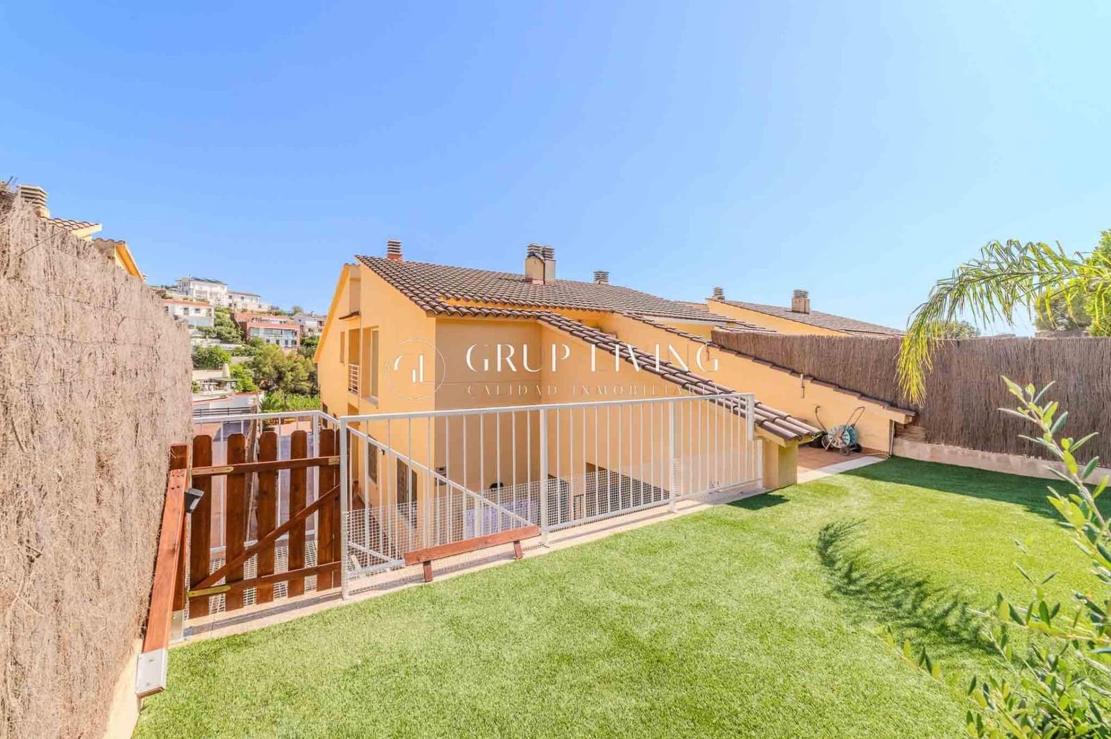 4 soveværelse Lejlighed til salg i Sitges med swimmingpool garage - € 799.000 (Ref: 9128368)