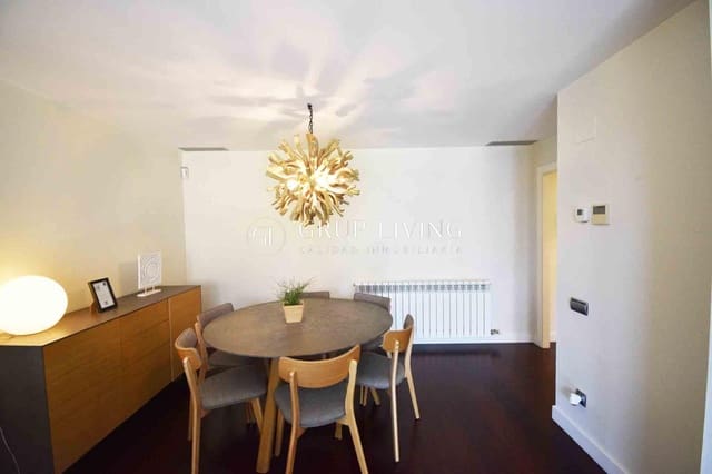 3 sypialnia Mieszkanie na sprzedaż w Sitges z basenem garażem - 840 000 € (Ref: 9134564)