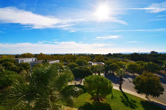 3 soveværelse Lejlighed til salg i Sitges med swimmingpool garage - € 940.000 (Ref: 9145621)