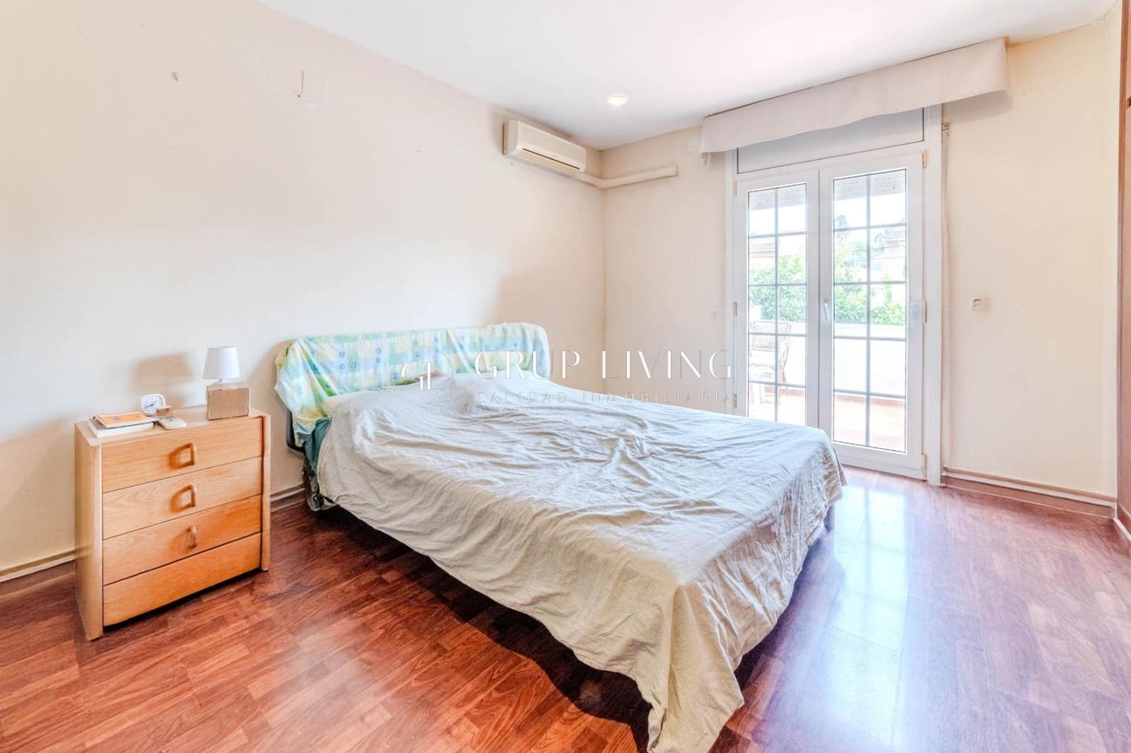 Pareado de 4 habitaciones en Sant Pere de Ribes en venta con piscina garaje - 560.000 € (Ref: 9149394)