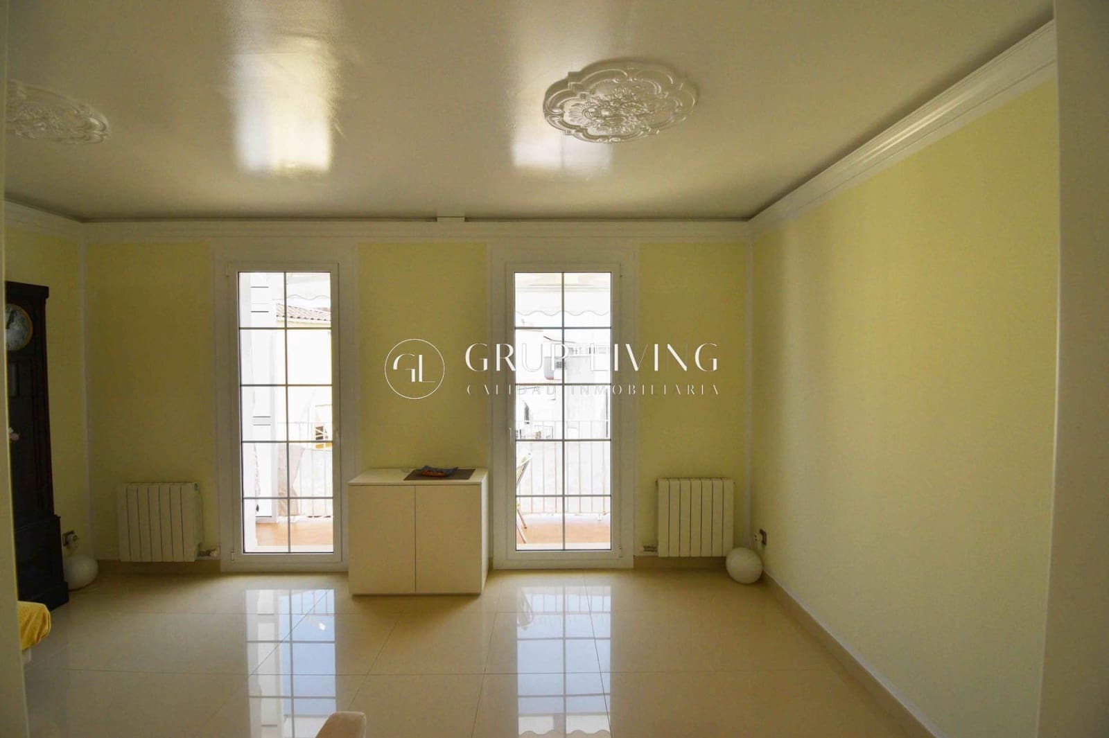 2 slaapkamer Flat te koop in Sitges - € 350.000 (Ref: 9171537)