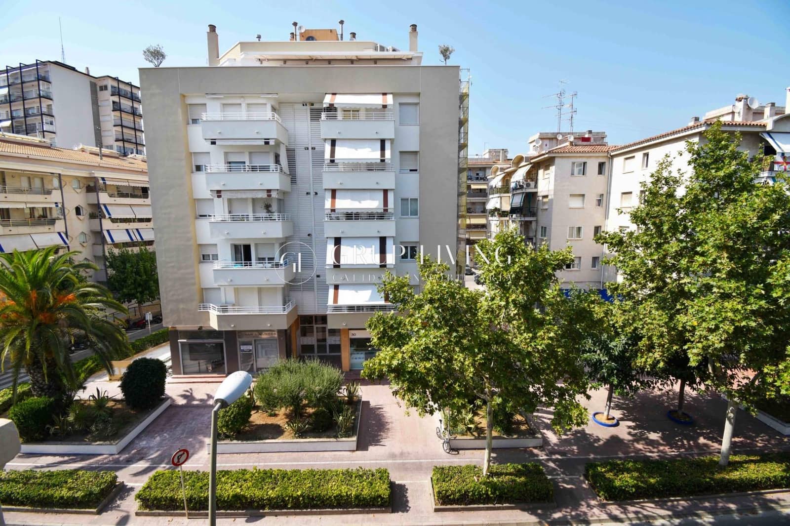 2 slaapkamer Flat te koop in Sitges - € 350.000 (Ref: 9171537)