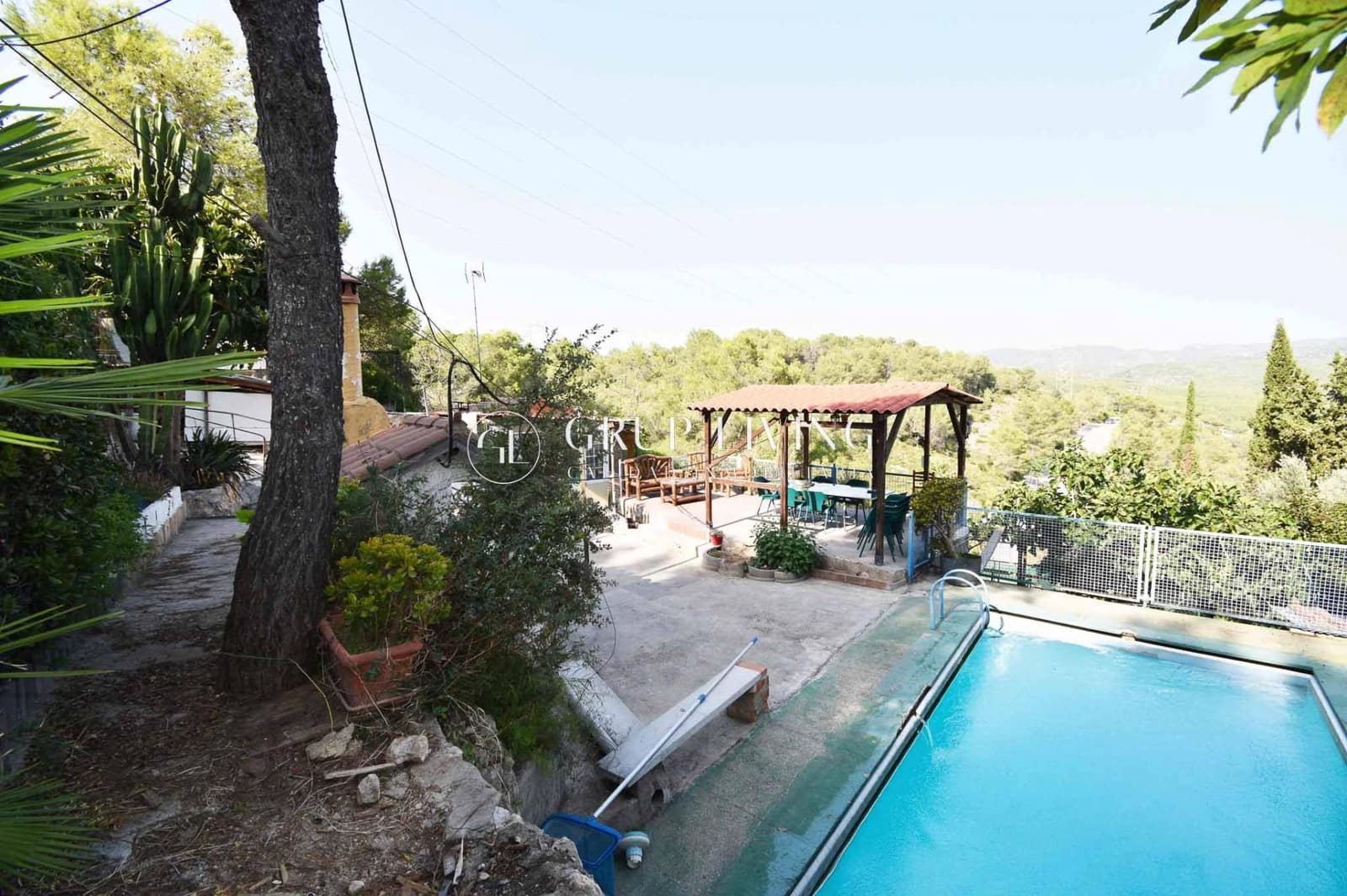 2 chambre Finca/Maison de Campagne à vendre à Sant Pere de Ribes avec piscine garage - 105 000 € (Ref: 9171539)