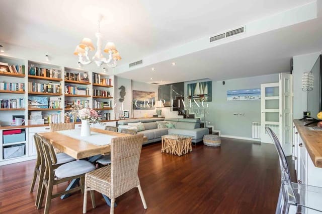 Piso de 4 habitaciones en Sitges en venta con piscina garaje - 1.175.000 € (Ref: 9200588)