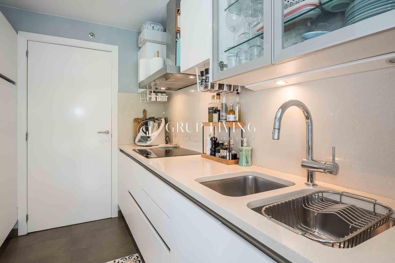 4 chambre Appartement à vendre à Sitges avec piscine garage - 1 175 000 € (Ref: 9200588)