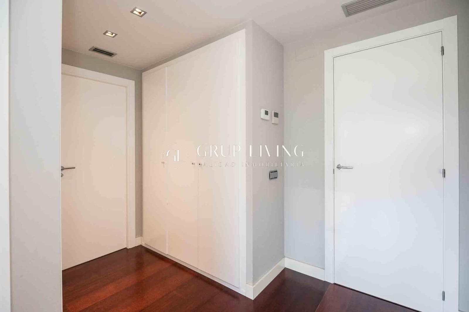 4 chambre Appartement à vendre à Sitges avec piscine garage - 1 175 000 € (Ref: 9200588)