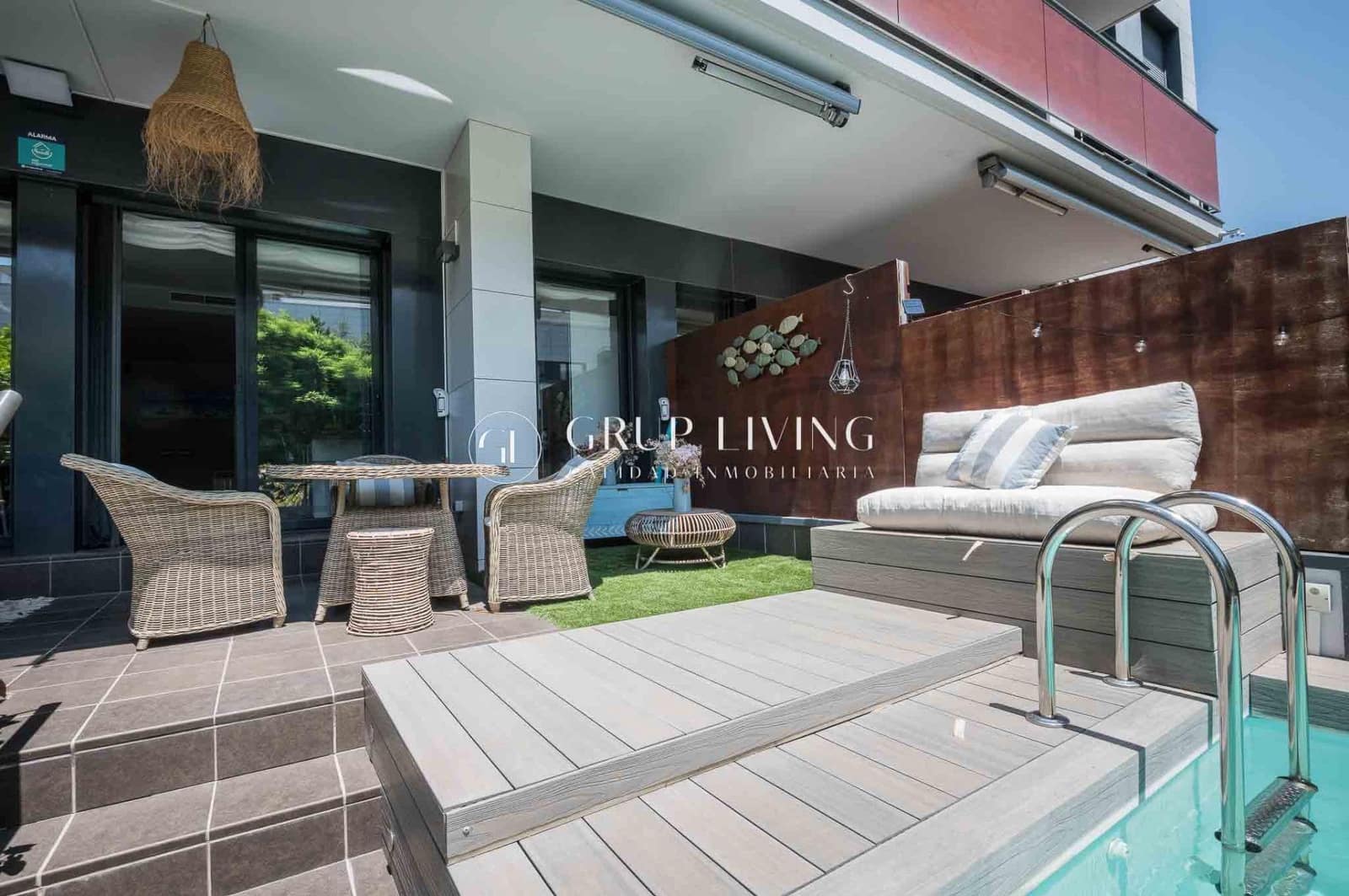 4 chambre Appartement à vendre à Sitges avec piscine garage - 1 175 000 € (Ref: 9200588)