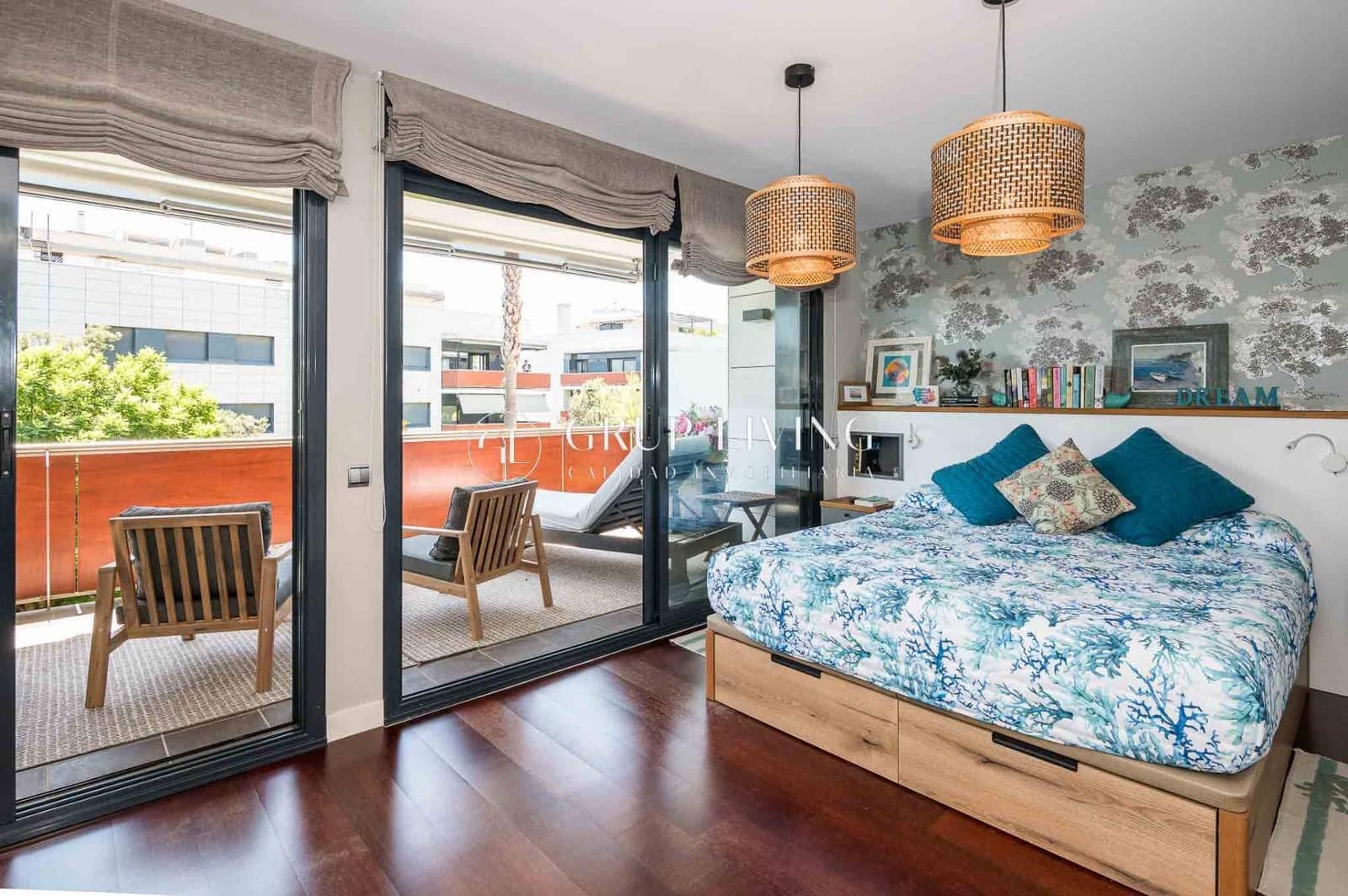 4 chambre Appartement à vendre à Sitges avec piscine garage - 1 175 000 € (Ref: 9200588)