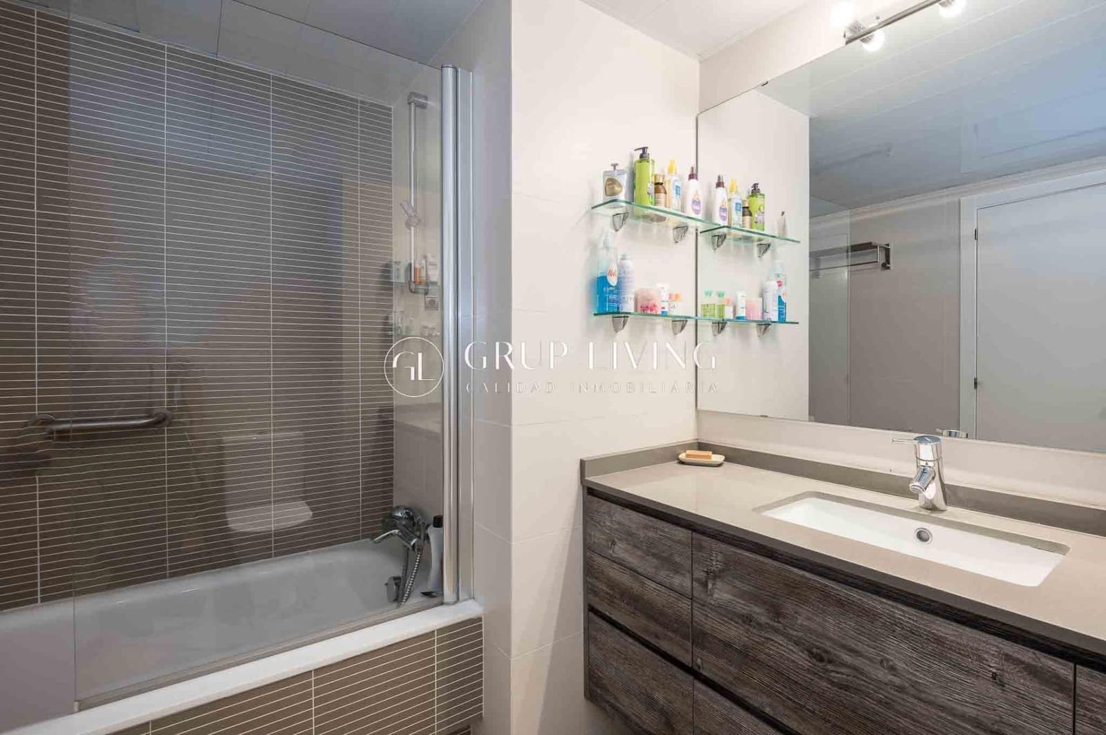 4 chambre Appartement à vendre à Sitges avec piscine garage - 1 175 000 € (Ref: 9200588)