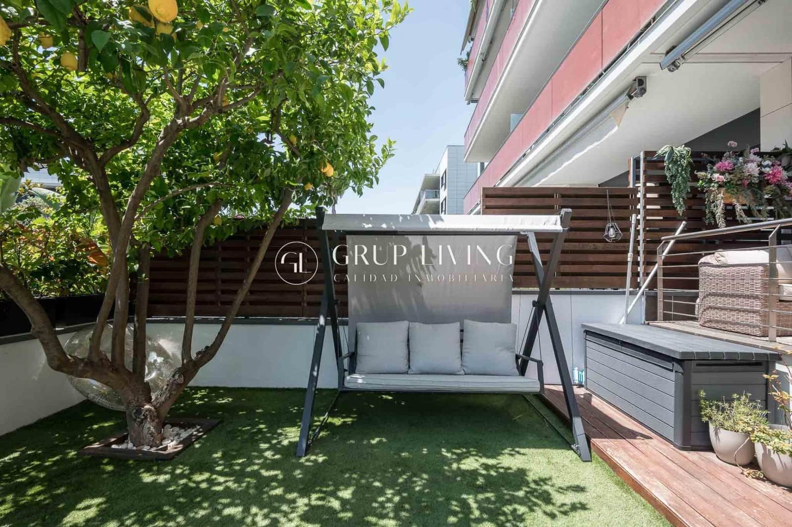 4 chambre Appartement à vendre à Sitges avec piscine garage - 1 175 000 € (Ref: 9200588)