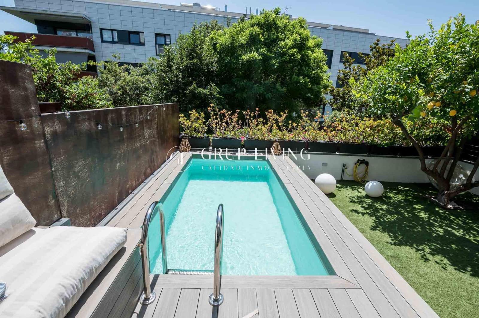 4 chambre Appartement à vendre à Sitges avec piscine garage - 1 175 000 € (Ref: 9200588)