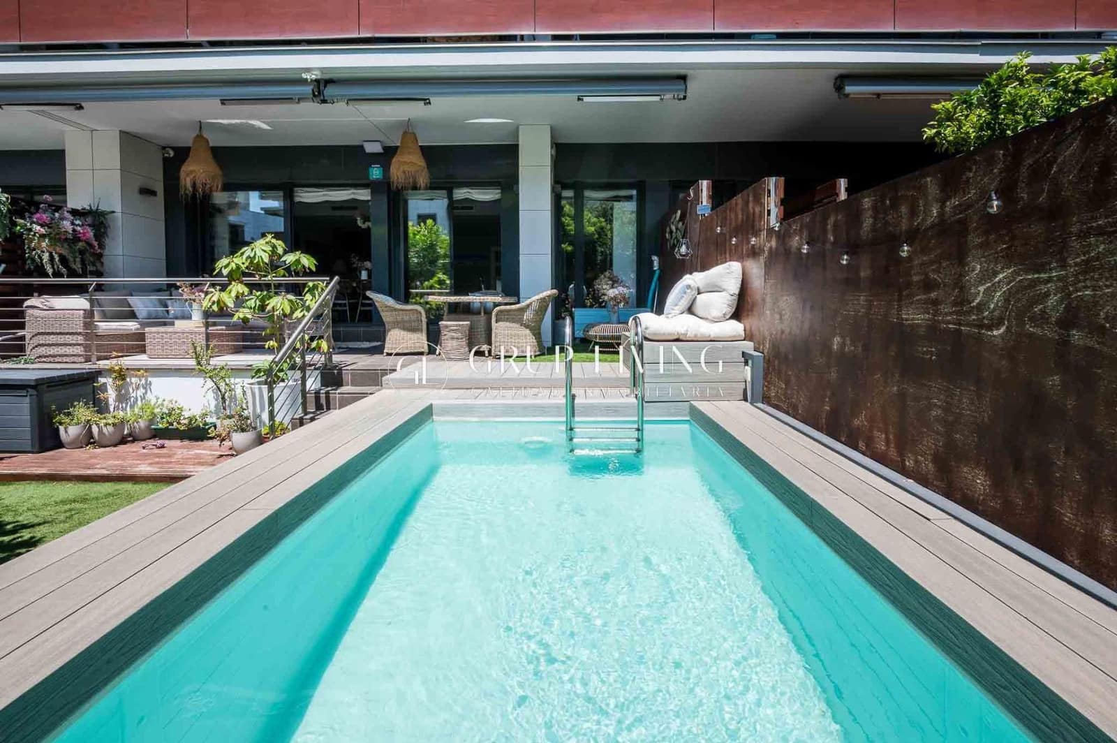 4 chambre Appartement à vendre à Sitges avec piscine garage - 1 175 000 € (Ref: 9200588)