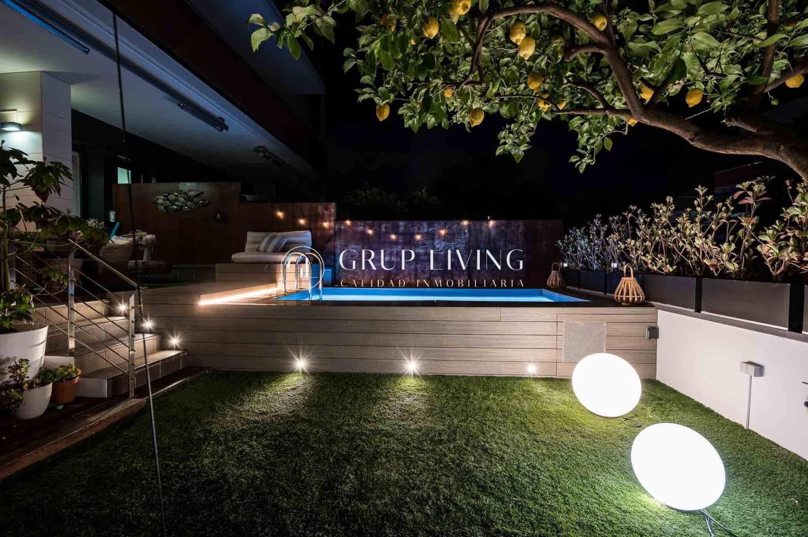 4 chambre Appartement à vendre à Sitges avec piscine garage - 1 175 000 € (Ref: 9200588)