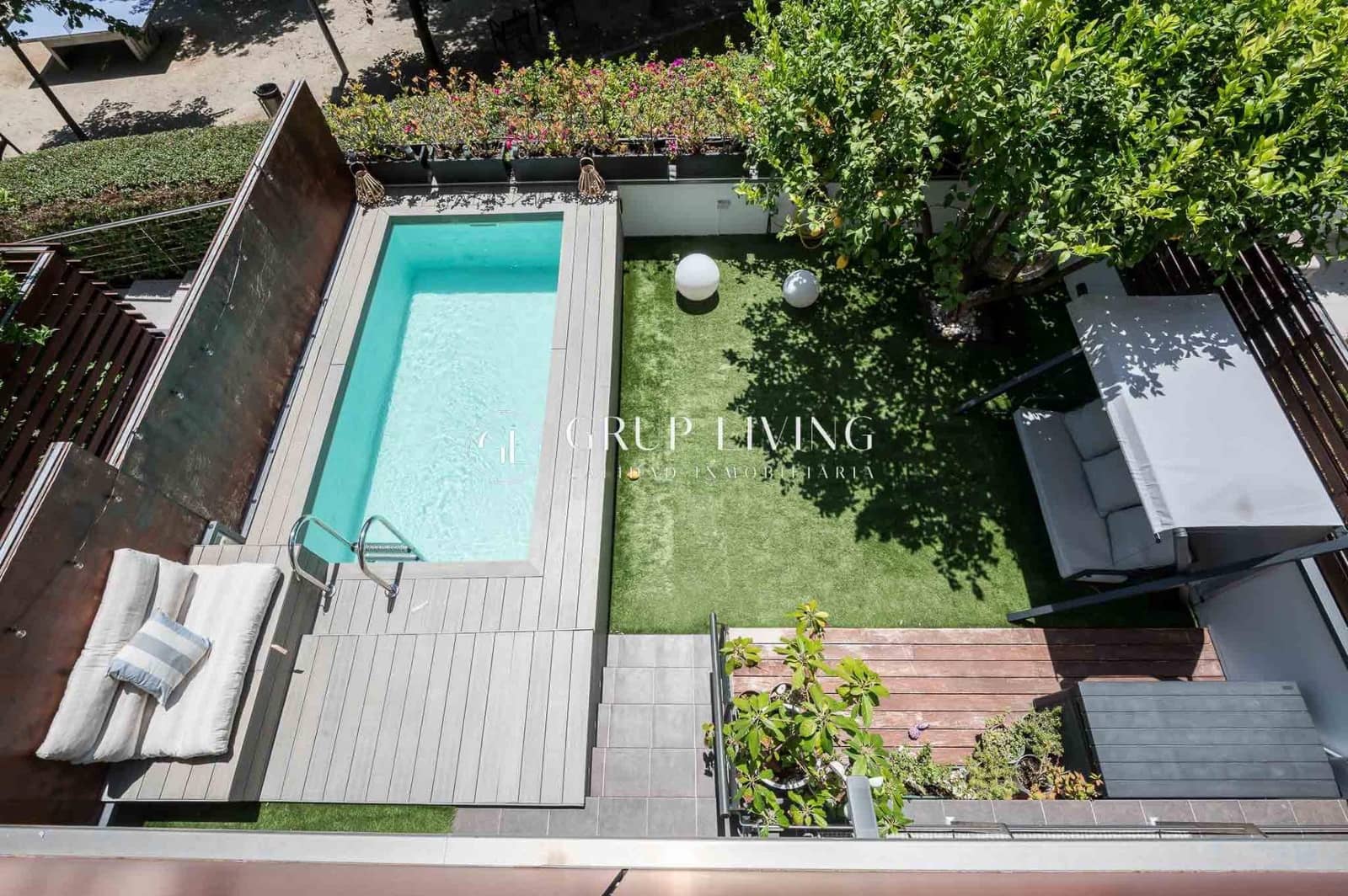 4 chambre Appartement à vendre à Sitges avec piscine garage - 1 175 000 € (Ref: 9200588)