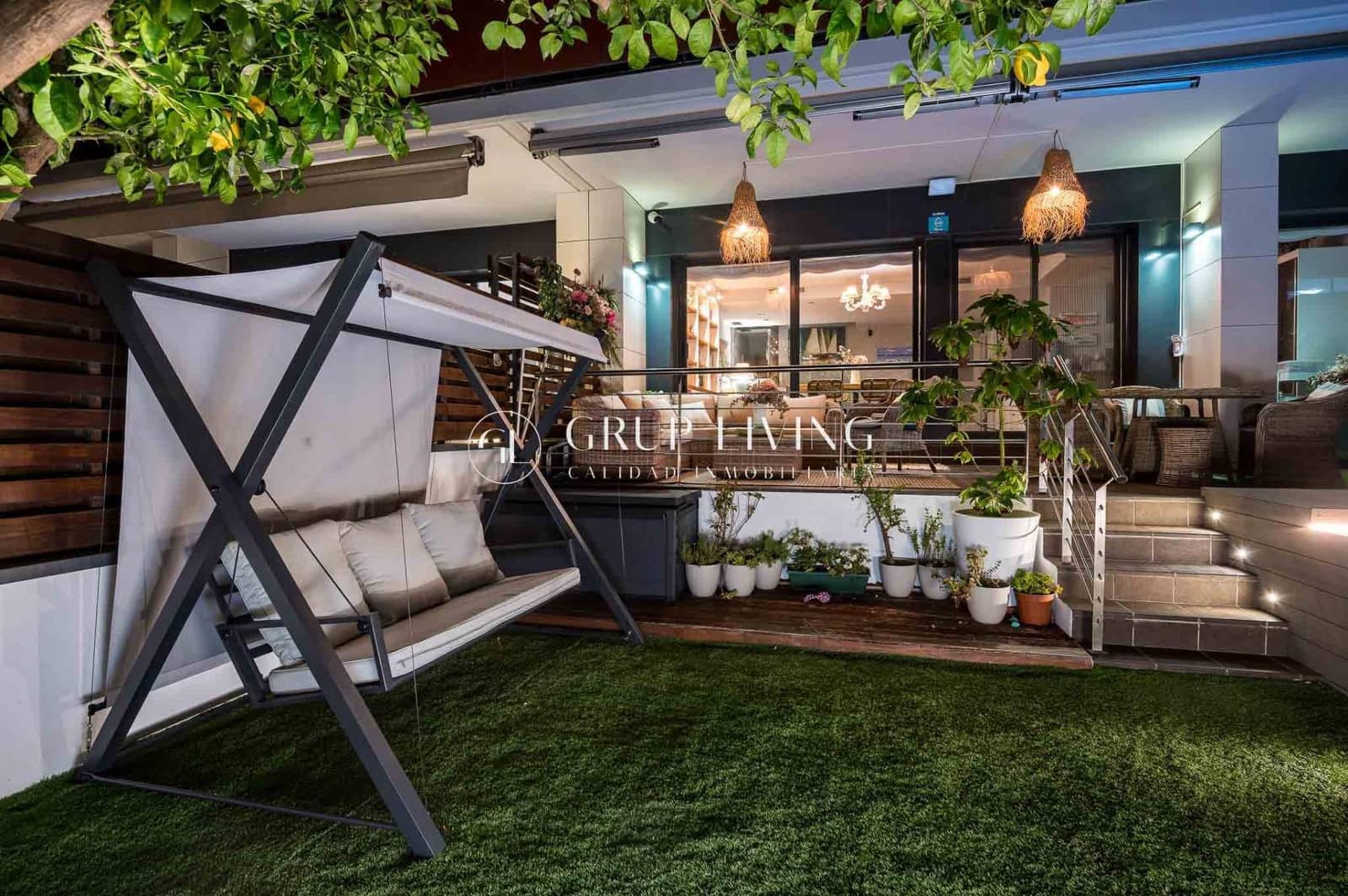 4 chambre Appartement à vendre à Sitges avec piscine garage - 1 175 000 € (Ref: 9200588)