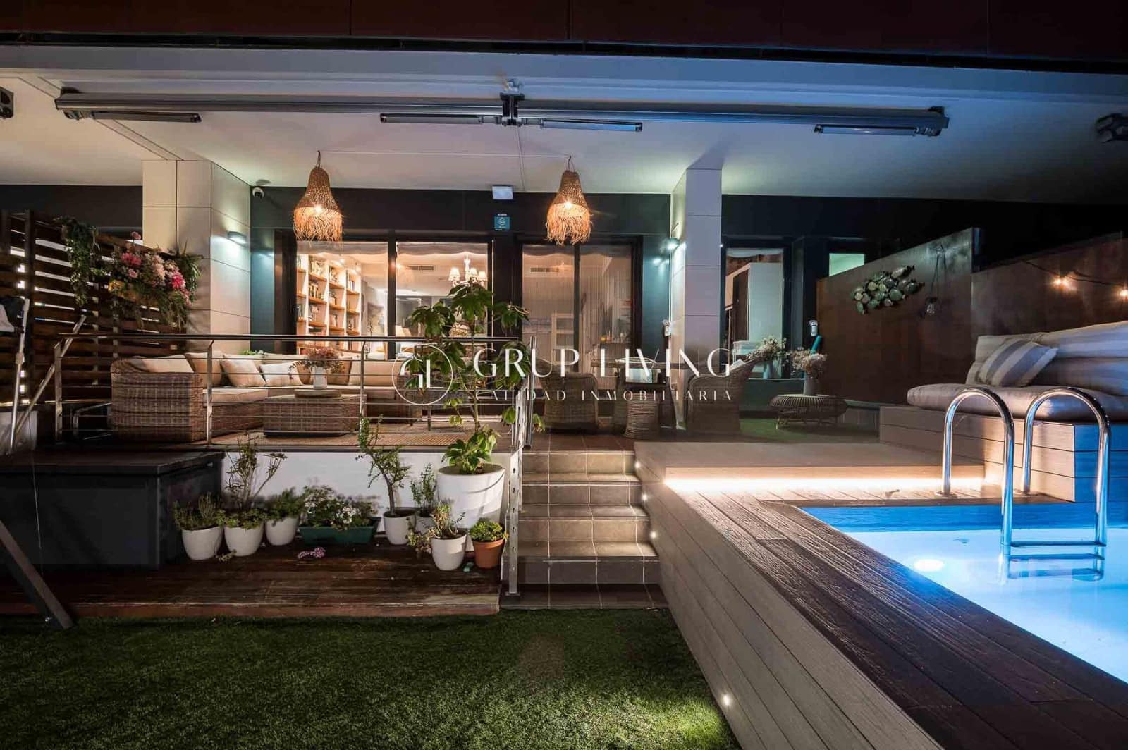 4 chambre Appartement à vendre à Sitges avec piscine garage - 1 175 000 € (Ref: 9200588)