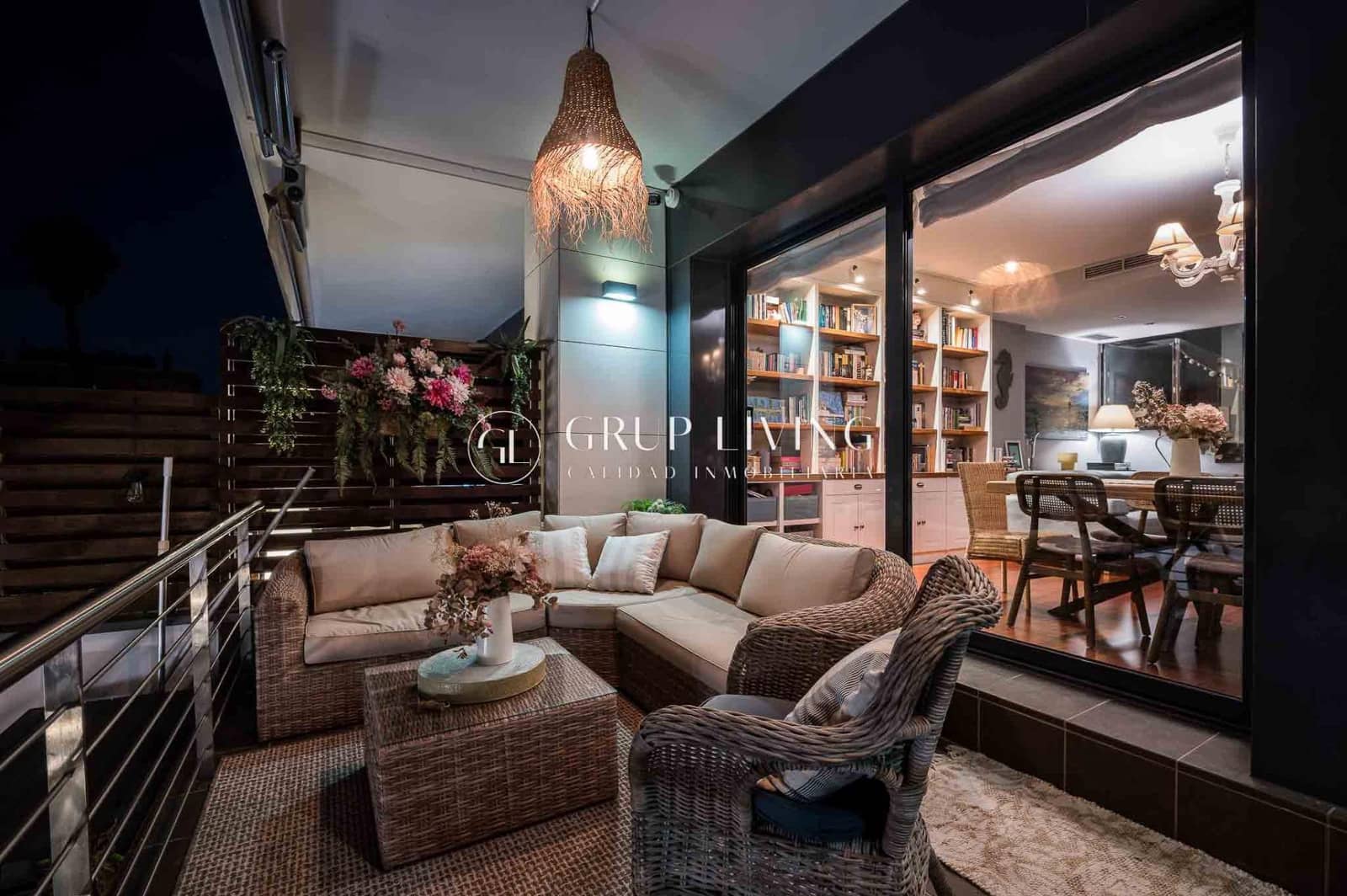 4 chambre Appartement à vendre à Sitges avec piscine garage - 1 175 000 € (Ref: 9200588)