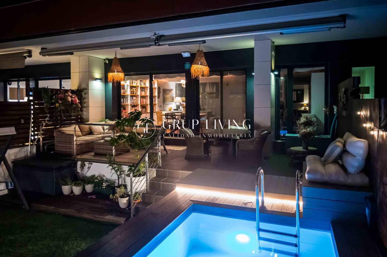 4 chambre Appartement à vendre à Sitges avec piscine garage - 1 175 000 € (Ref: 9200588)