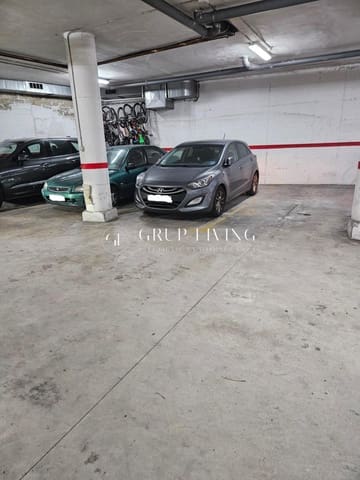 Autotalli vuokrattavana paikassa Sitges - 150 € (Ref: 9206573)