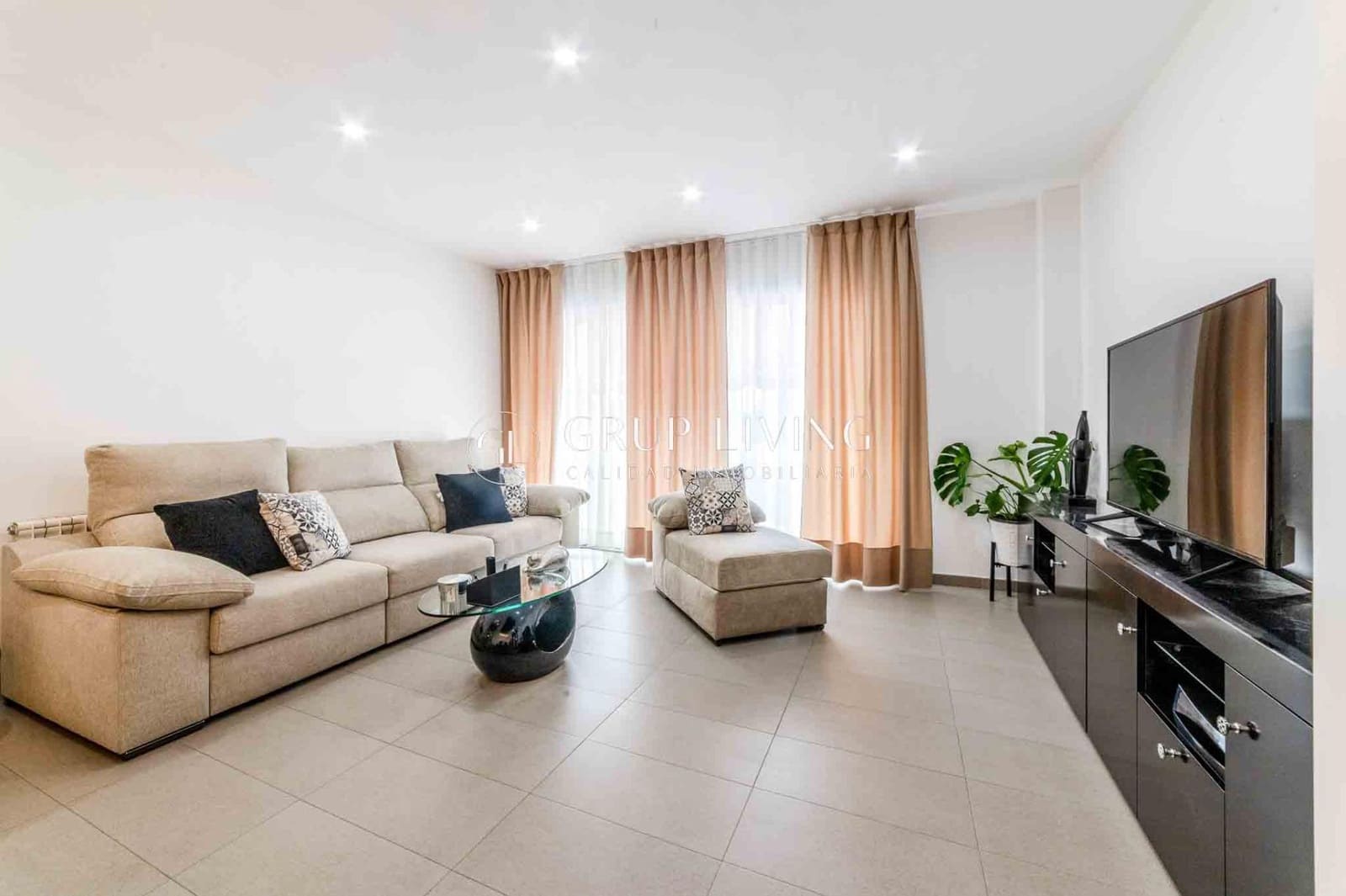 3 sovrum Lägenhet till salu i Les Cabanyes med garage - 325 000 € (Ref: 9220096)