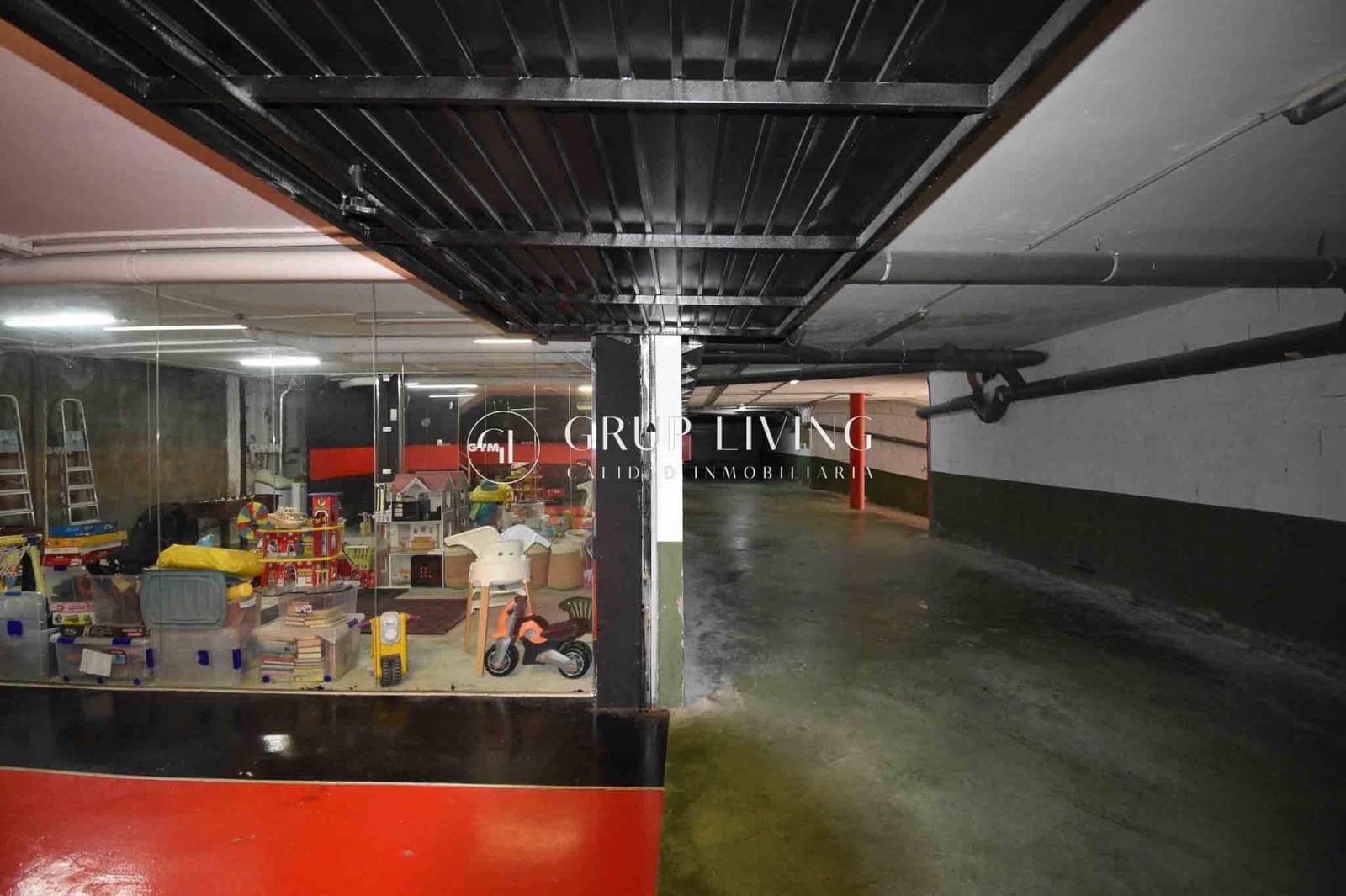 4 soveværelse Semi-Rækkehus til leje i Sitges med swimmingpool - € 3.800 (Ref: 9240053)