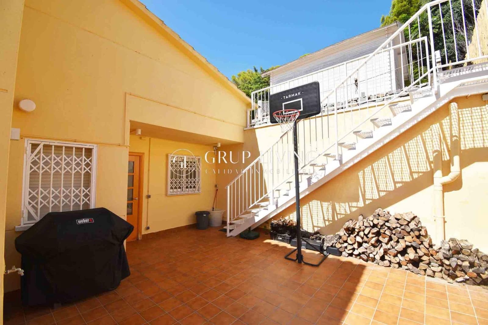 4 soveværelse Semi-Rækkehus til leje i Sitges med swimmingpool - € 3.800 (Ref: 9240053)