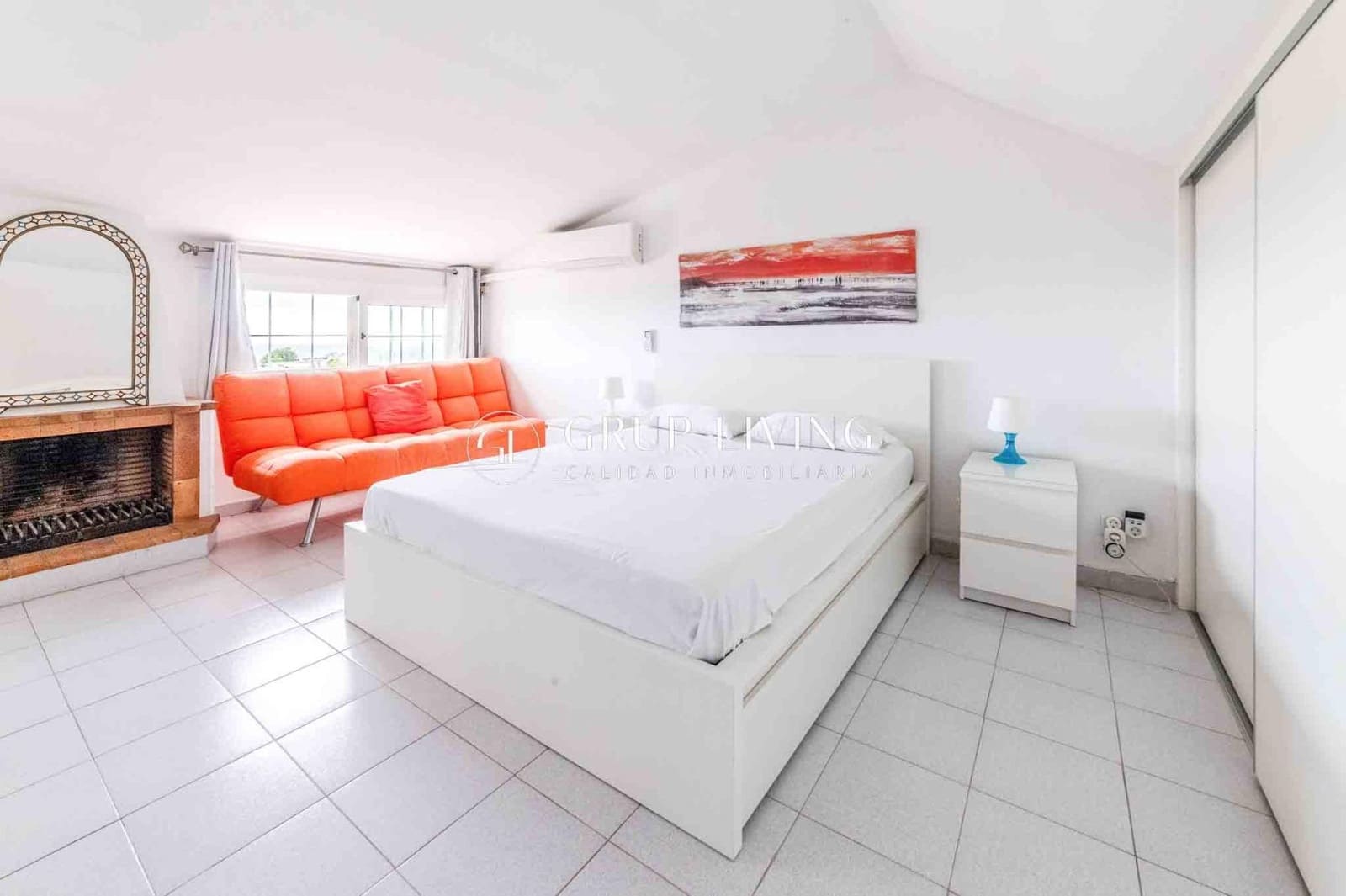 4 soveværelse Villa til salg i Sitges med swimmingpool garage - € 630.000 (Ref: 9240055)