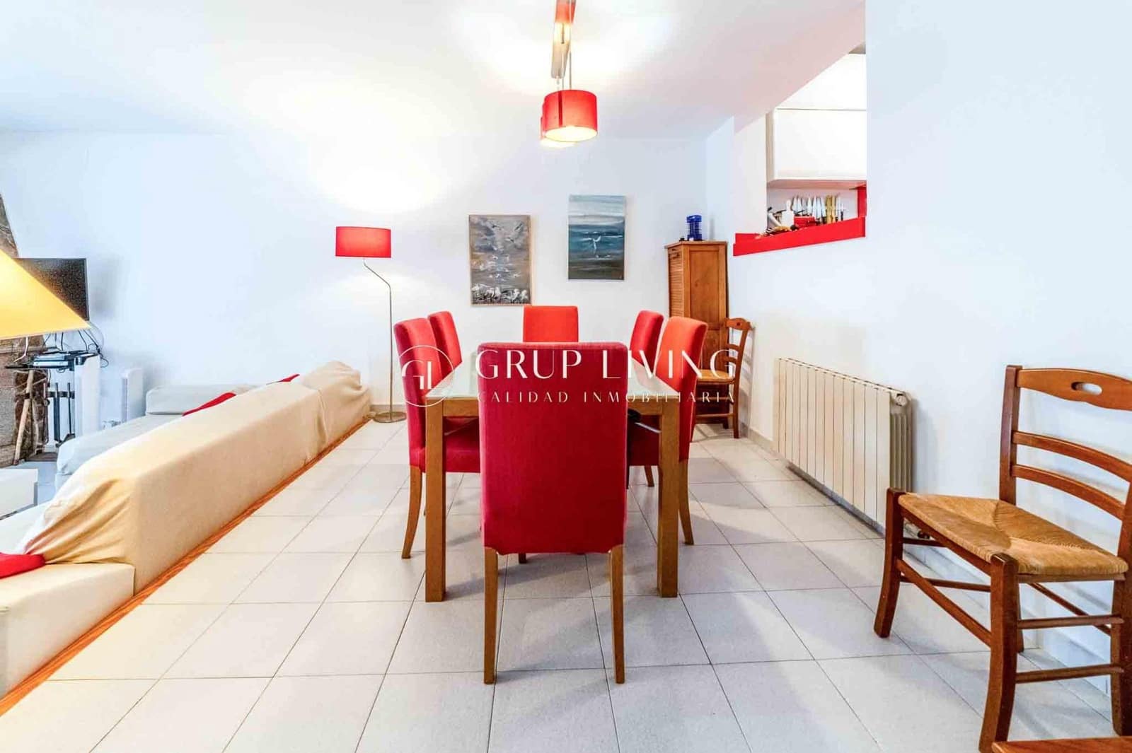 4 soveværelse Villa til salg i Sitges med swimmingpool garage - € 630.000 (Ref: 9240055)