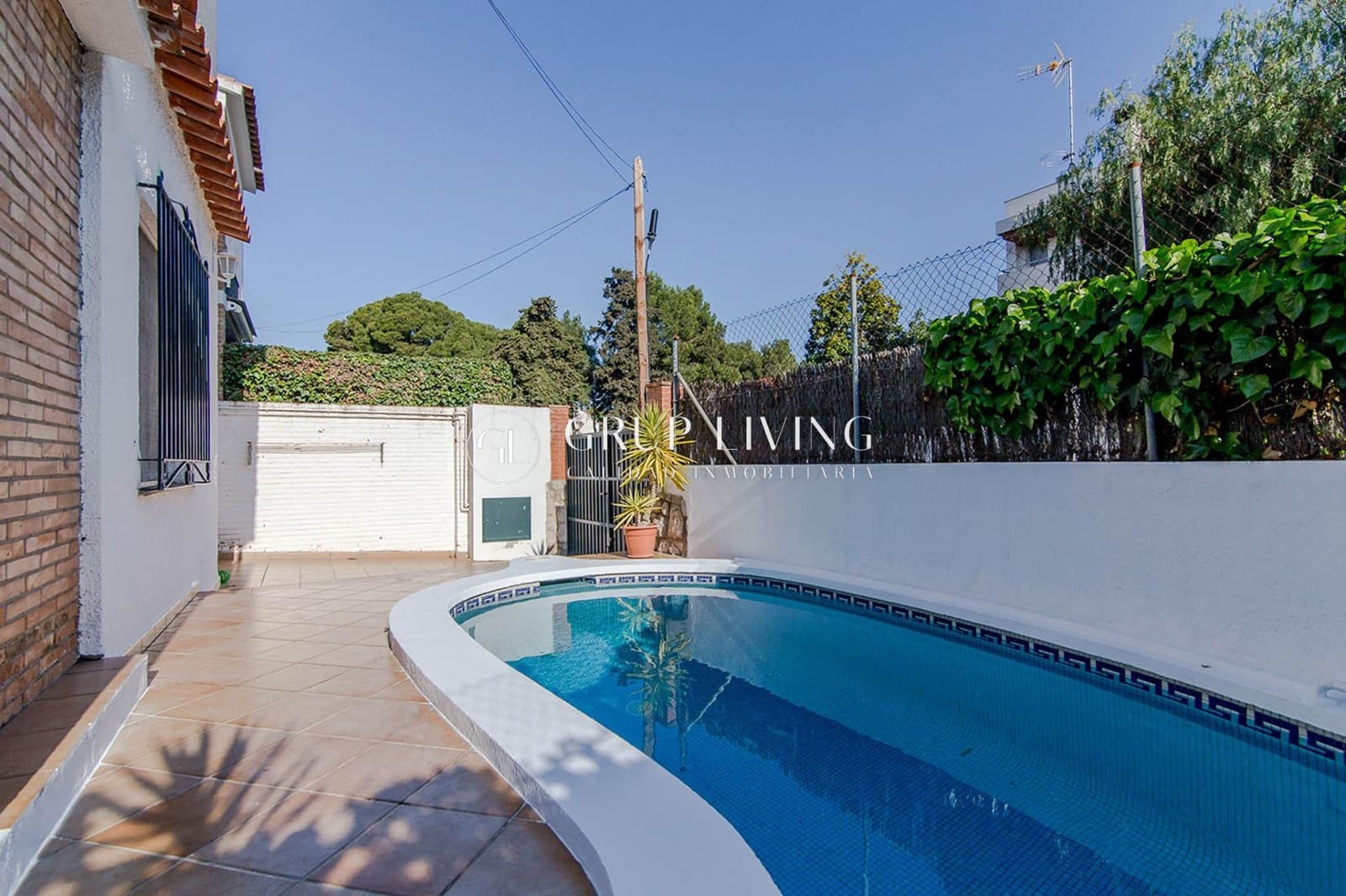 3 bedroom Flat for rent in Sitges with pool garage - € 2,200 (Ref: 9262711)