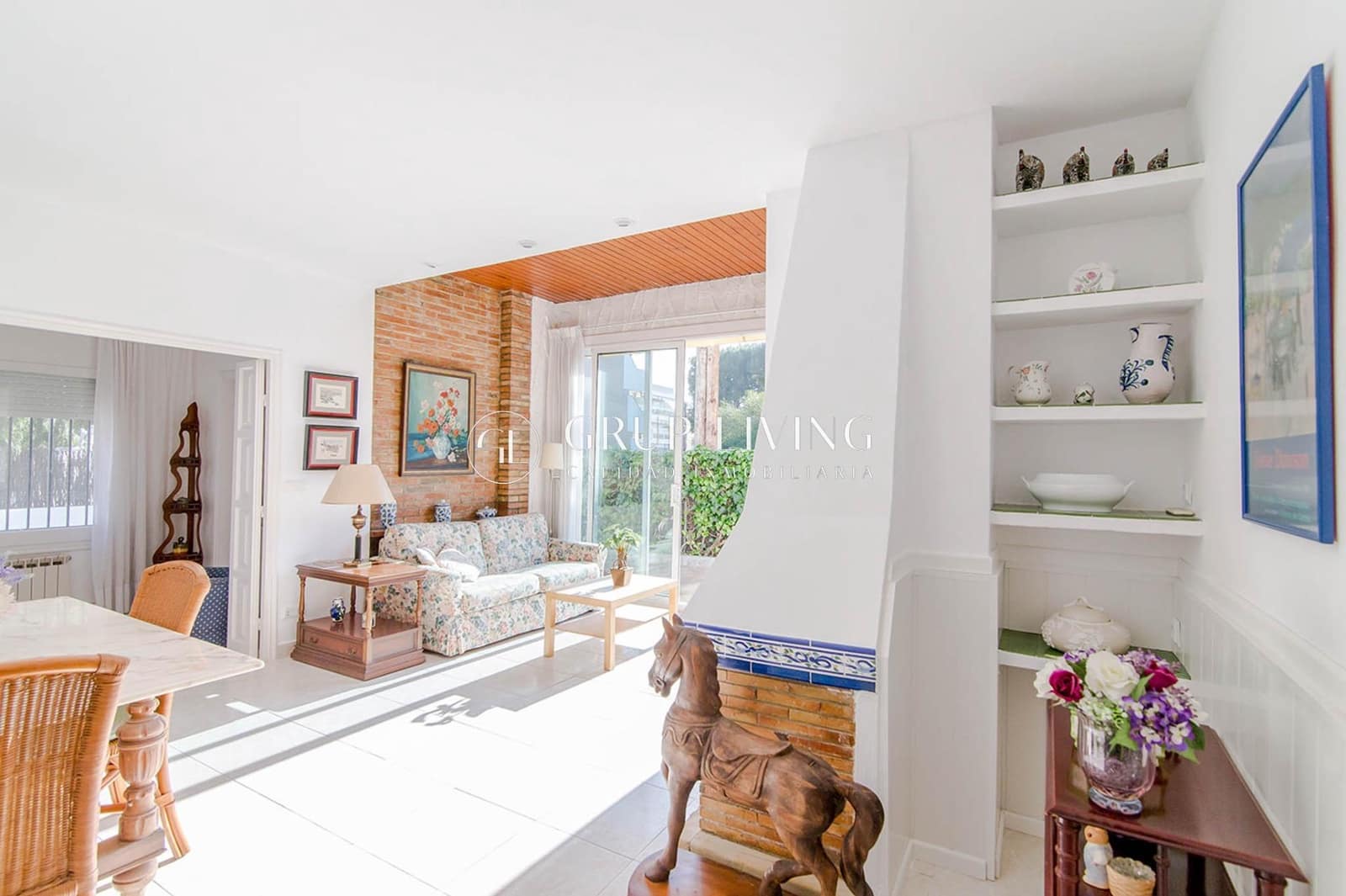 3 bedroom Flat for rent in Sitges with pool garage - € 2,200 (Ref: 9262711)