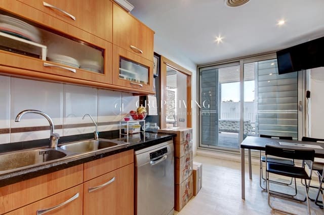 3 bedroom Flat for sale in Sant Pere de Ribes with pool garage - € 622,000 (Ref: 9285310)