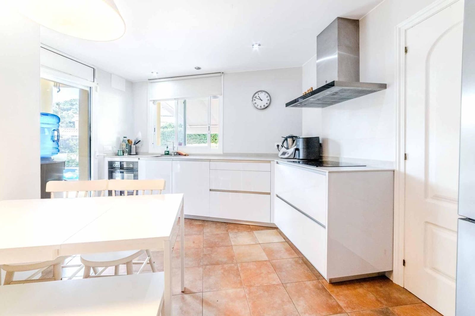 4 slaapkamer Villa te koop in Olivella met zwembad garage - € 625.000 (Ref: 9294441)