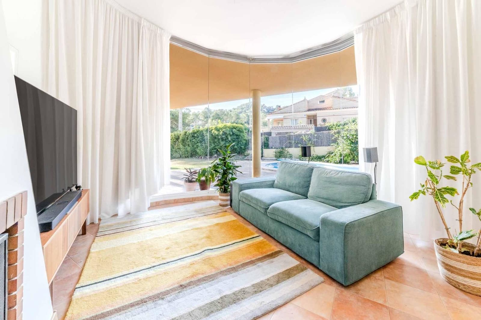 4 slaapkamer Villa te koop in Olivella met zwembad garage - € 625.000 (Ref: 9294441)