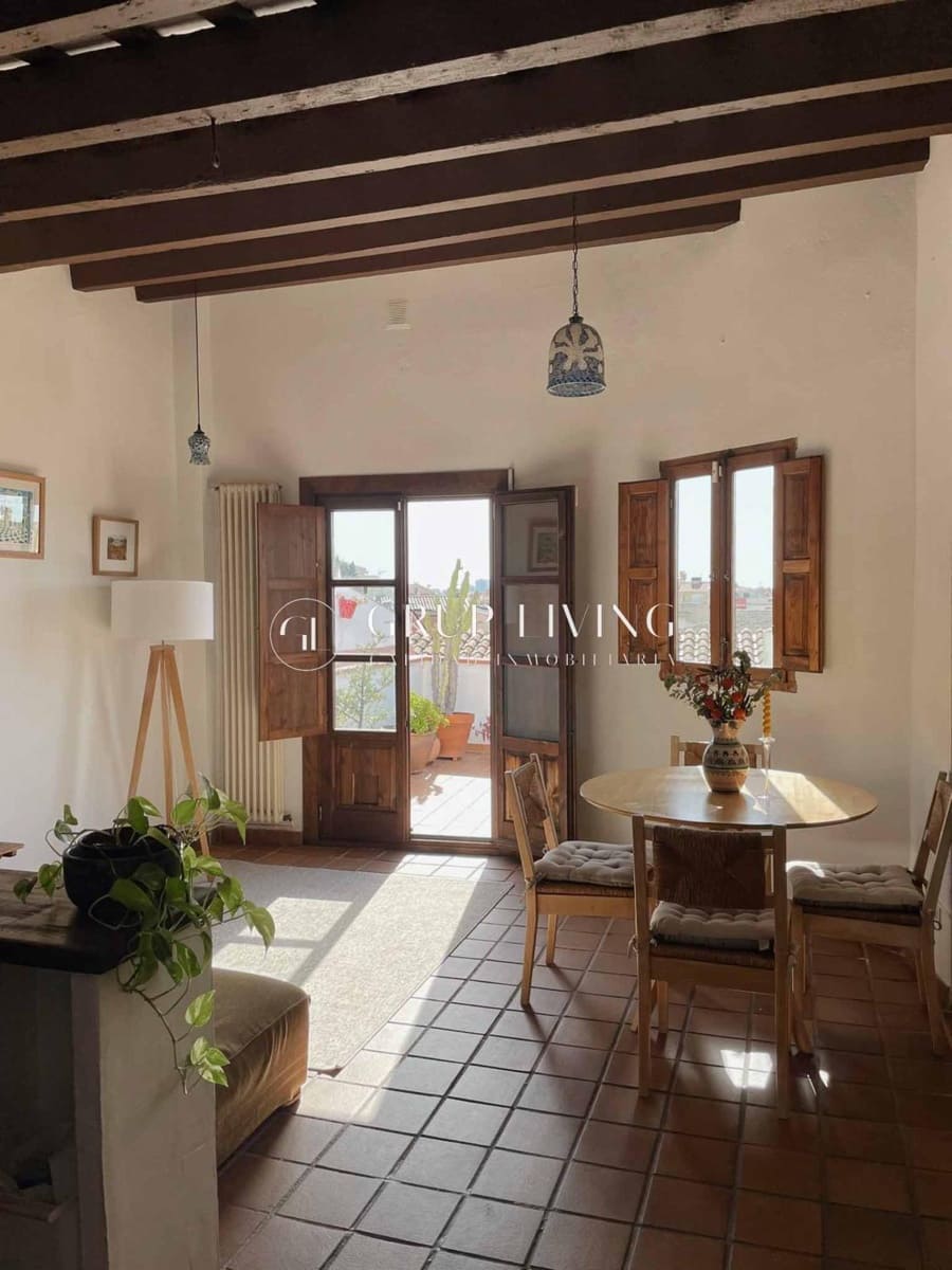 5 bedroom Townhouse for rent in Sant Pere de Ribes - € 1,800 (Ref: 9310986)