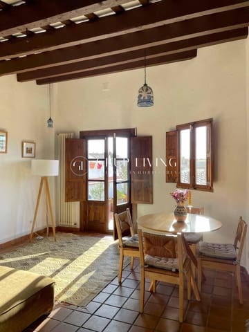 5 bedroom Townhouse for rent in Sant Pere de Ribes - € 1,800 (Ref: 9310986)