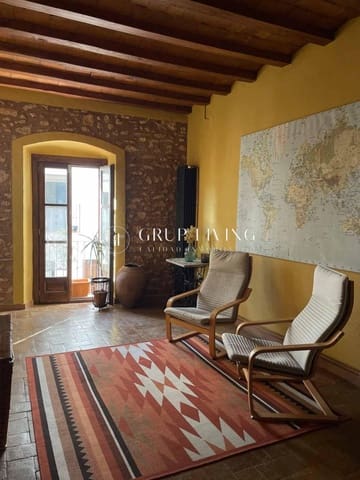 5 bedroom Townhouse for rent in Sant Pere de Ribes - € 1,800 (Ref: 9310986)