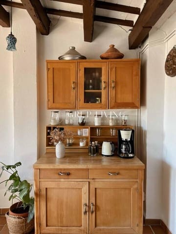 5 bedroom Townhouse for rent in Sant Pere de Ribes - € 1,800 (Ref: 9310986)