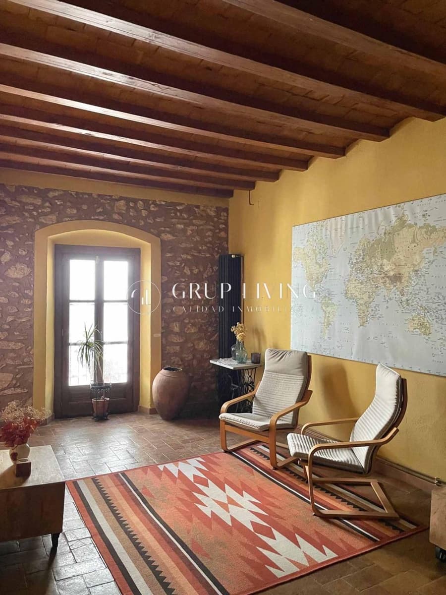 5 bedroom Townhouse for rent in Sant Pere de Ribes - € 1,800 (Ref: 9310986)