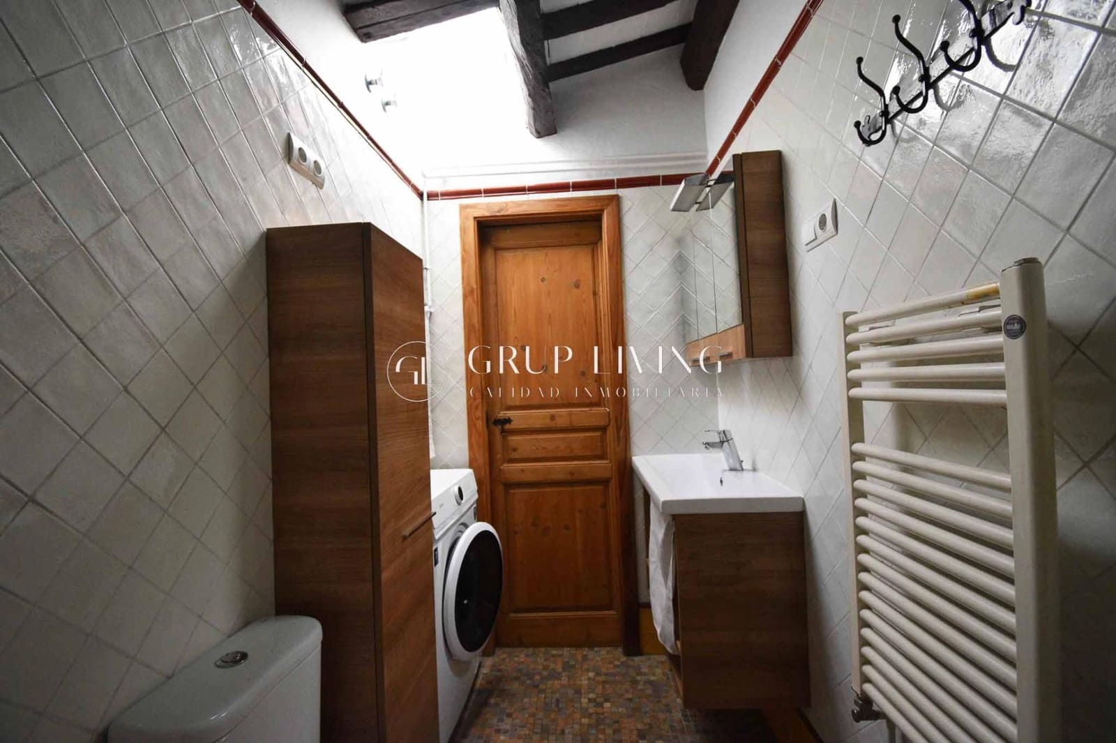 5 bedroom Townhouse for rent in Sant Pere de Ribes - € 1,800 (Ref: 9310986)