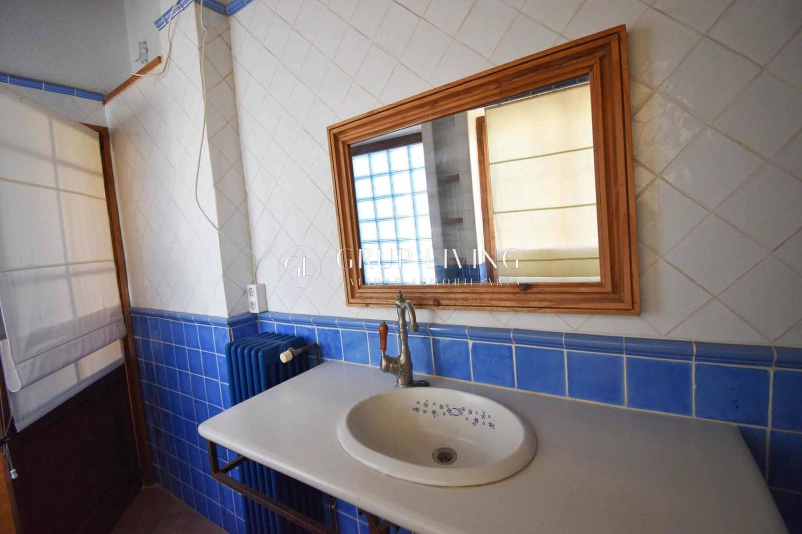 5 bedroom Townhouse for rent in Sant Pere de Ribes - € 1,800 (Ref: 9310986)