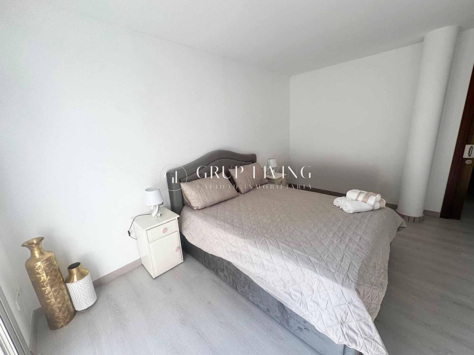 4 makuuhuone Huvila vuokrattavana paikassa Sitges mukana uima-altaan 
autotalli - 3 950 € (Ref: 9312963)