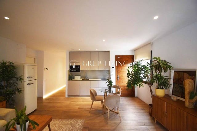 2 bedroom Flat for rent in Sitges - € 2,000 (Ref: 9317929)